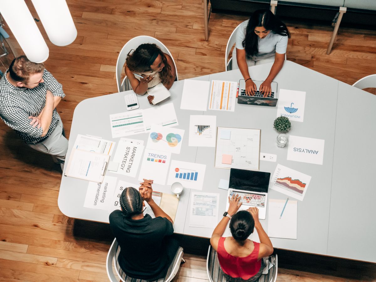 Panel Interviews at US Companies: How to Handle Four Interviewers in One Room